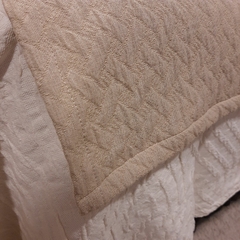LUNA pie de cama beige 65x200cm - comprar online