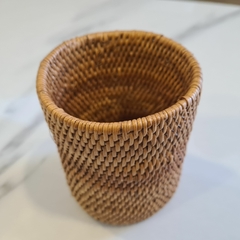 Lapicero vaso de Rattan halus 10cm en internet