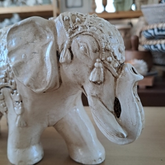 Elefante de cerámica beige chico 25cm en internet