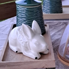 Conejo de cerámica blanco 21cm - kazaru