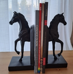 Sujeta Libros Jockey Caballos negros 31x14,5cm