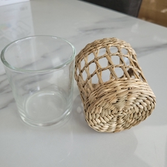 Vaso Posavela Rattan y vidrio calado chico 8cm