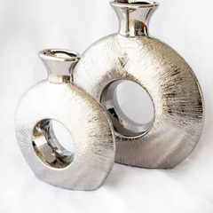 Florero anillo circular plata ceramica rayado chico 20cm - comprar online