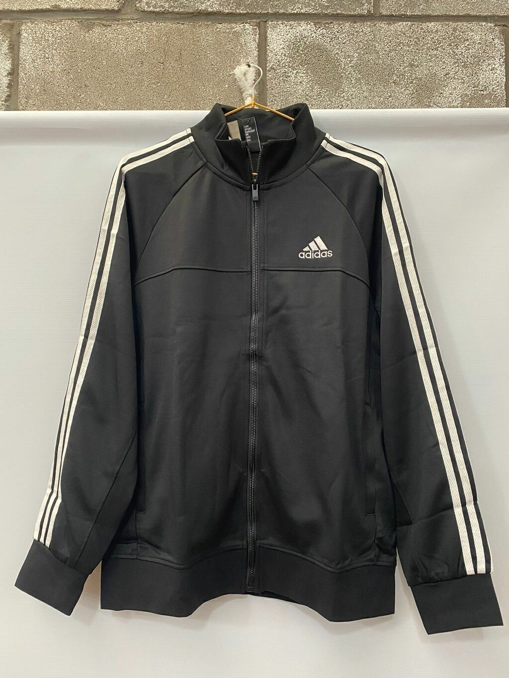 CAMPERA ADIDAS SIN CAPUCHA Comprar en LUCMILO