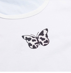 Camiseta bordada borboleta - Amorêto