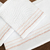 Kit composto por uma fralda de 67 x 67 cm e 02 lenços de 32 x 32 cm, muito macios e absorventes. Com detalhe em bordado com duas camadas de ponto ajour e uma de ponto cheio