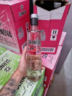 Vodka Sernova Raspberry