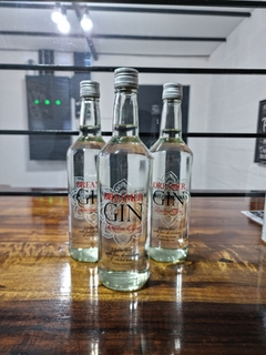London Dry Gin Peters 750 ml - comprar online