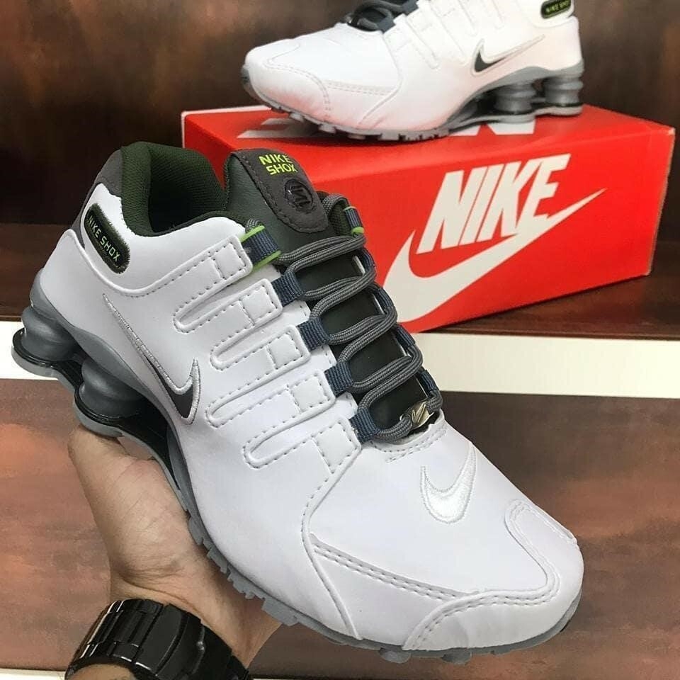 NIKE SHOX NZ 4 MOLAS - BRANCO E CINZA - RL STORE