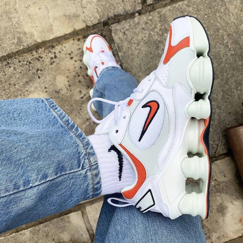 Nike shox cheap azul e laranja