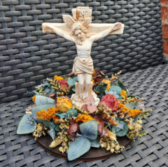 Imagen de Cristo en la Cruz (17cmx17cm) - comprar online