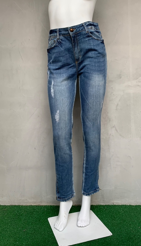 Casual denim store marisa