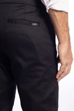 Calça sarja preta com elastano Garbo GRB - comprar online