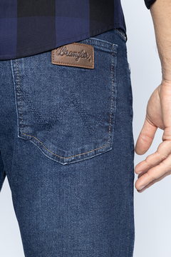 Calça Jeans WRANGLER com Elastano Classic Regular Marinho na internet