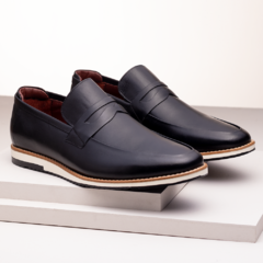 SAPATO LOAFER CASUAL EM COURO PRETO - comprar online