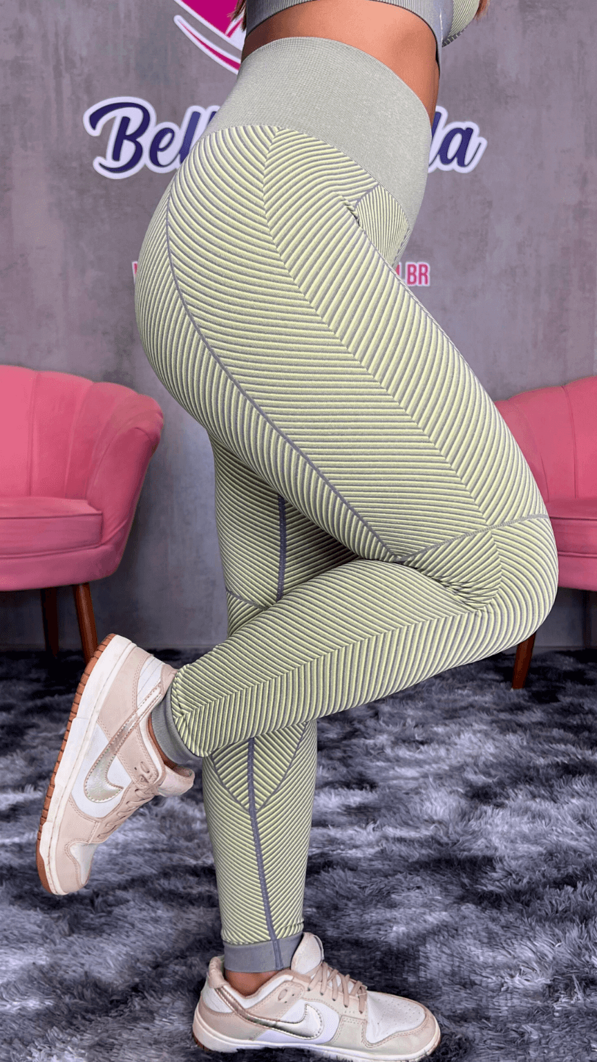 Calça Legging Sem Costura Verde da Zee Rucci Bella Moda Fitness Macap