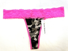 Tanga cintura puntilla camuflada con fluo