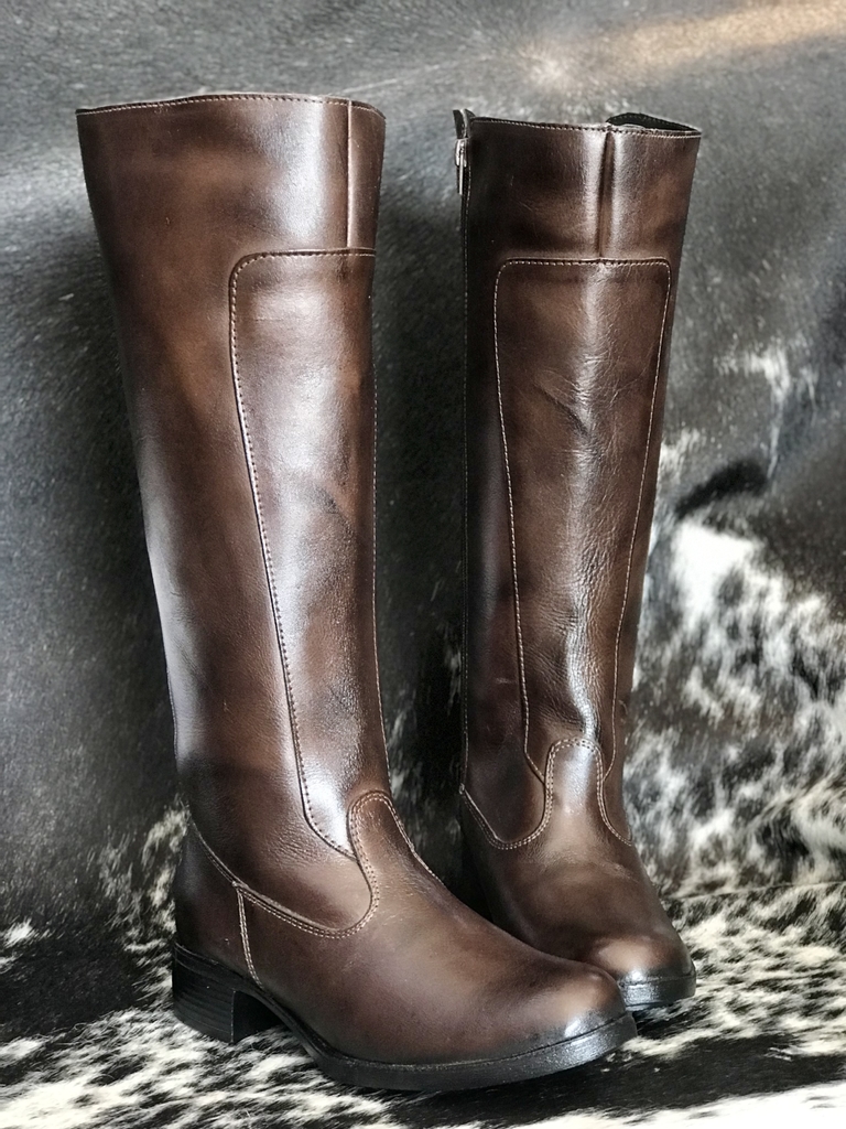 Bota com elastico cano alto 2025