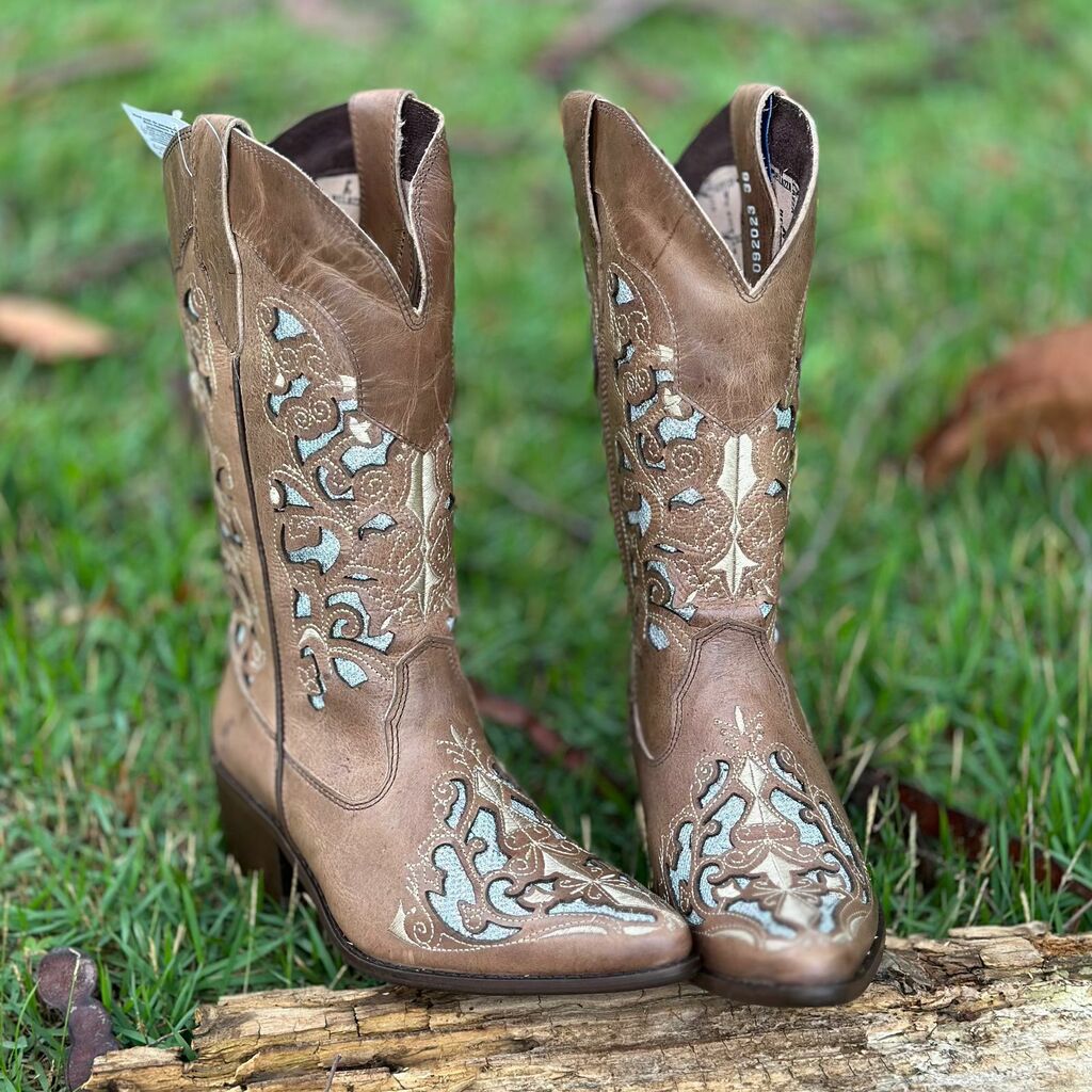Bota bico clearance