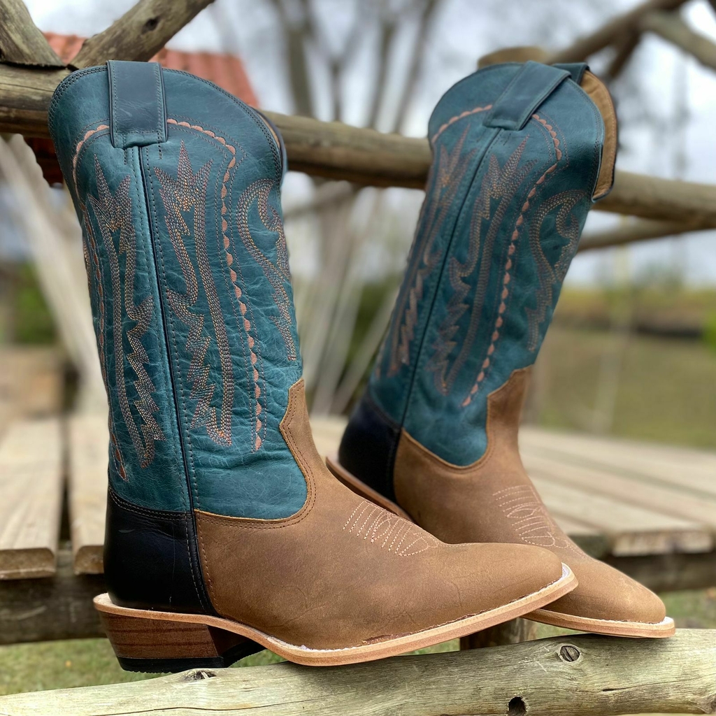 Bota carrapeta masculina on sale