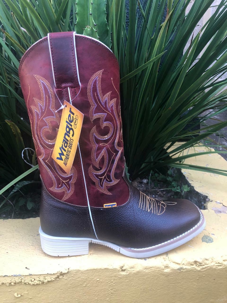 Bota masculina comprar discount