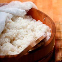 Imagen de Vinagre de Arroz Saborizado Listo p/ Sushi Kong Yen 600 ml