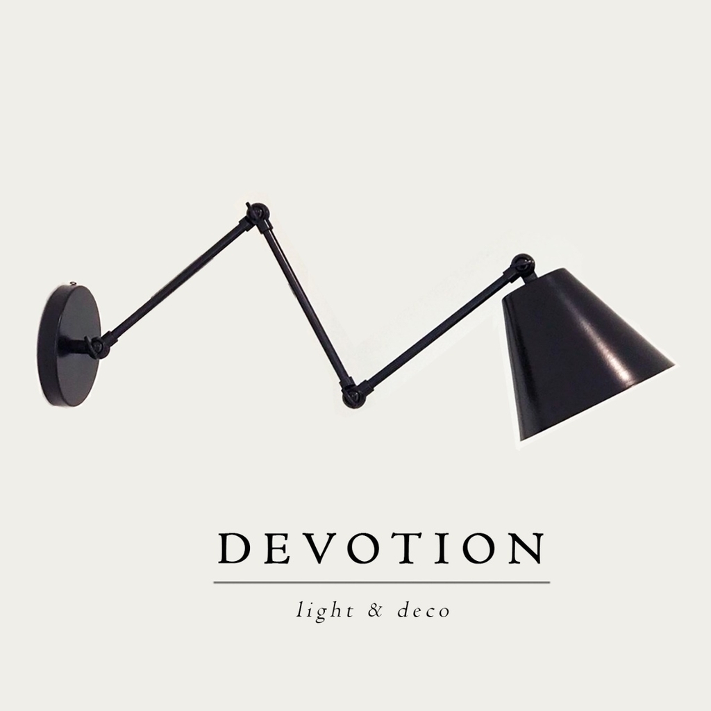 Aplique de pared negro con múltiples movimientos verticales en 4 sectores