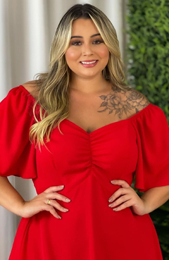 Vestido Curto Plus Size Simonni Vermelho