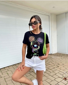 T-Shirt Authentic Mickey Preto Neon - comprar online