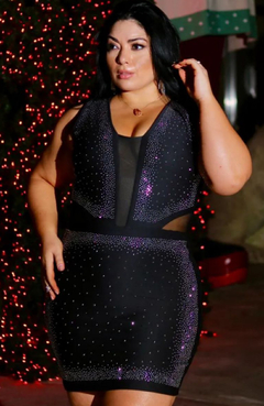 Vestido Com Strass Plus Size Preto