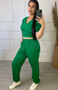 Conjunto Cropped+ Calça Jogger Verde Bandeira na internet