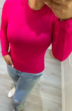 Blusa Gola Redonda Authentic Pink na internet