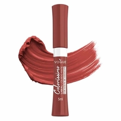 Labial liquido Vogue Colorissimo tono Canela labial y tester