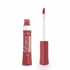 Labial liquido Vogue Colorissimo tono Carmin aplicador