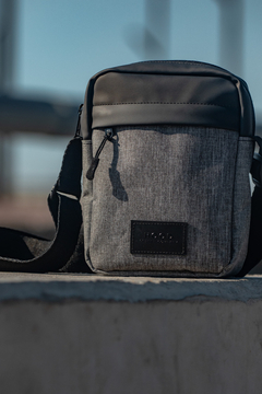 Morral Solid Gris - Hood