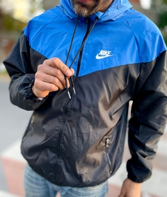 Campera Nike rompeviento Comprar en Black Monkey