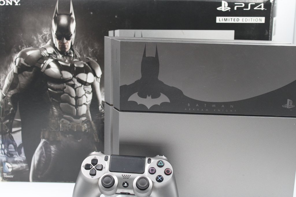 Batman Arkham Knight (PS4 / Playstation 4) Be the Batman 