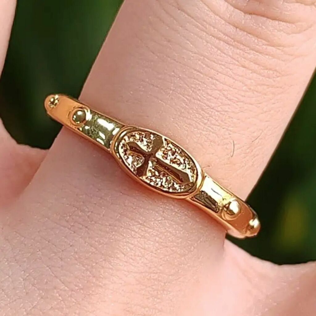 Anillo rosario oro hotsell