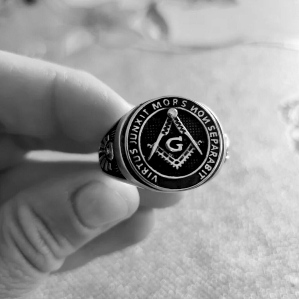 Anillo Masoneria Logia Iluminatti Comprar en Poppe