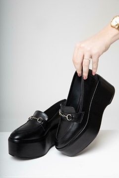 MOCASSIM PLATFORM THASSIA BLACK - comprar online