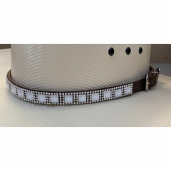 Bandinha Para Chapéu Strass Branco/Pérola Couro Café BC45 - comprar online