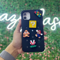 MARIO CASETIFY BLACK CHARMS IP 11 PRO MAX