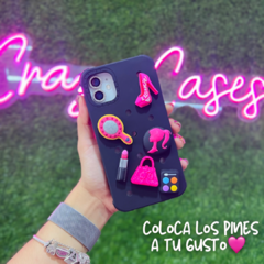 Barbie casetify Black charms- ip 13 Pro - comprar en línea