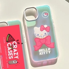 Hello kitty holografica moño ip14 plus - comprar en línea