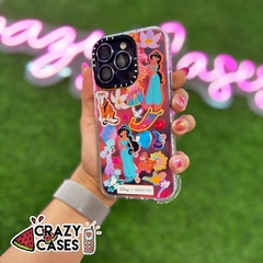 Casetify Jazmin holográfica ip 14/15 plus en internet