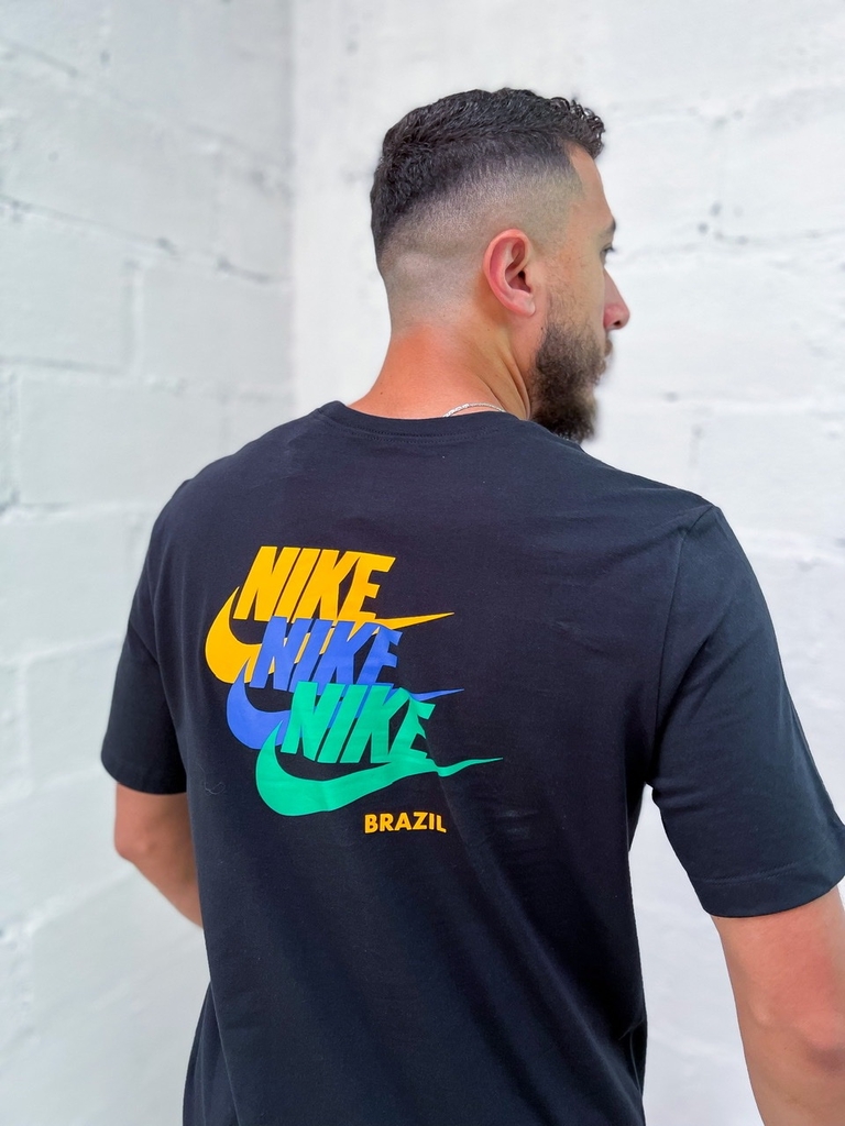 Camiseta Nike Brasil Country