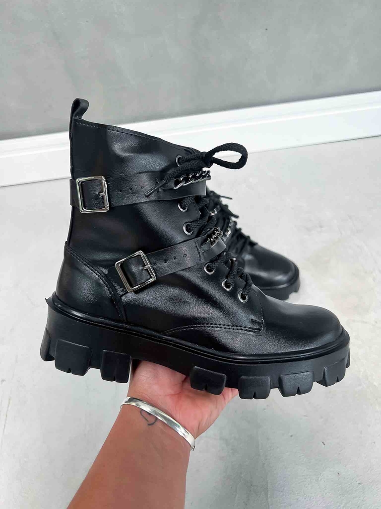 Coturno Fivela Preto Feminino