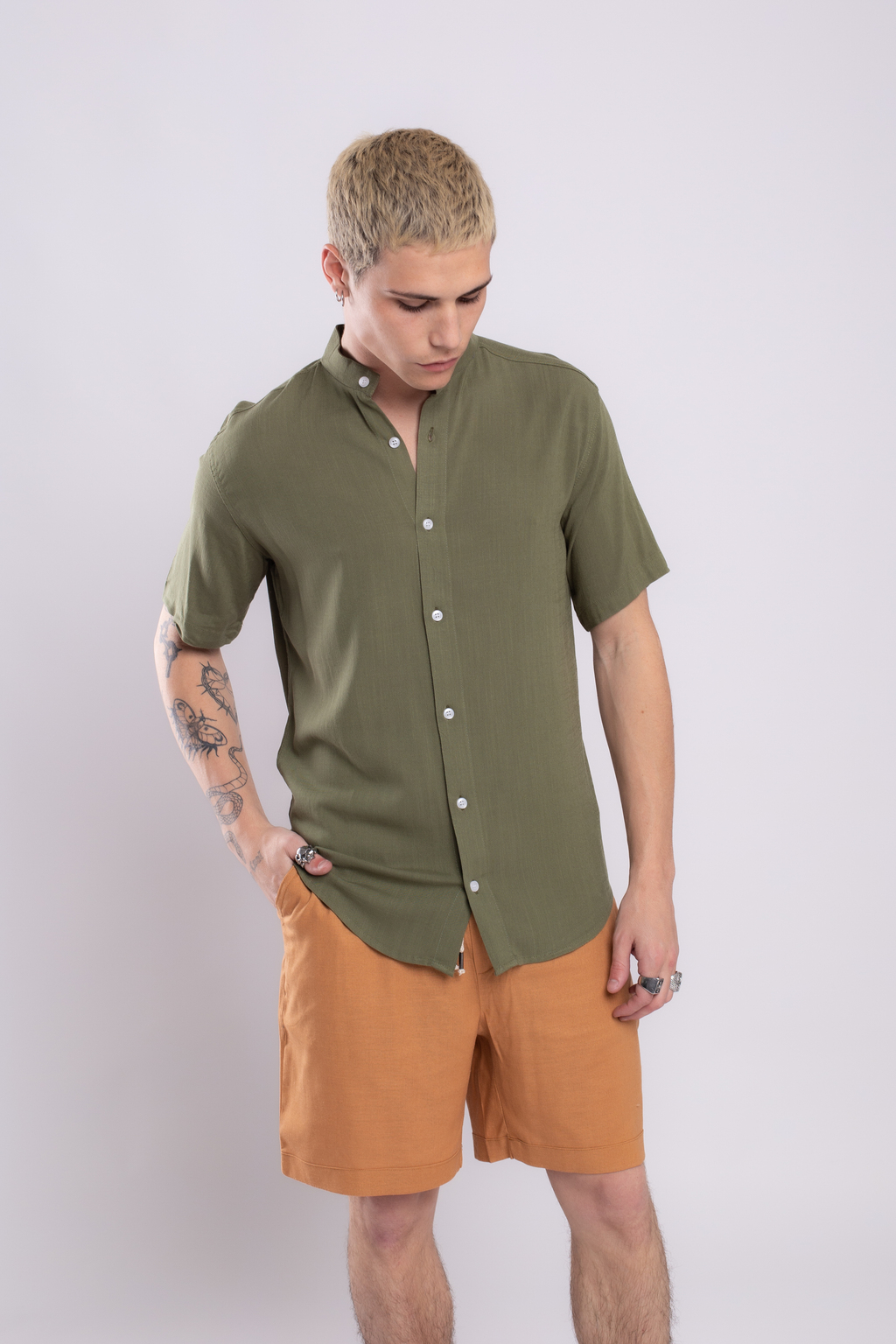 Camisa de lino manga corta hotsell