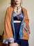 Casaco Kimono Dupla Face Aquele Abraço Caramelo e Azul na internet