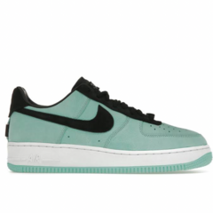 Nike Air Force 1 x Tiffany & Co Friends & Family